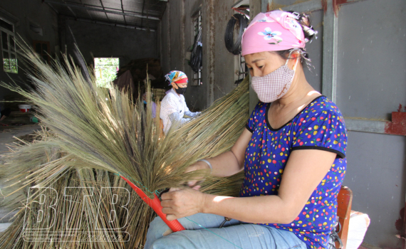 Thái Bình: Phụ nữ Duyên Hải - Làm giàu từ nghề truyền thống